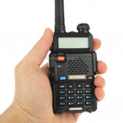 BAOFENG UV-5R Профессиональный двухдиапазонный трансивер FM двусторонний радиопередатчик Walkie Talkie (черный)